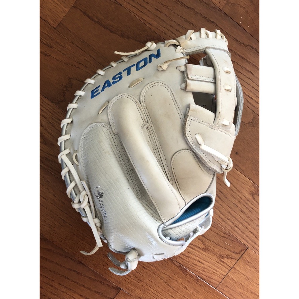 Easton Ghost Tournament Elite Catcher Mitt Women 34" White GTEFP234 RHT Leather